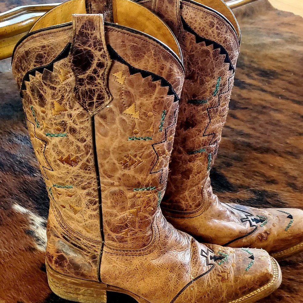 Girls Corral boots size 4.5
